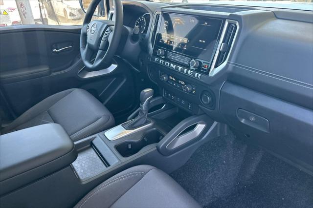 2026 Nissan Frontier Crew Cab SV 4x2
