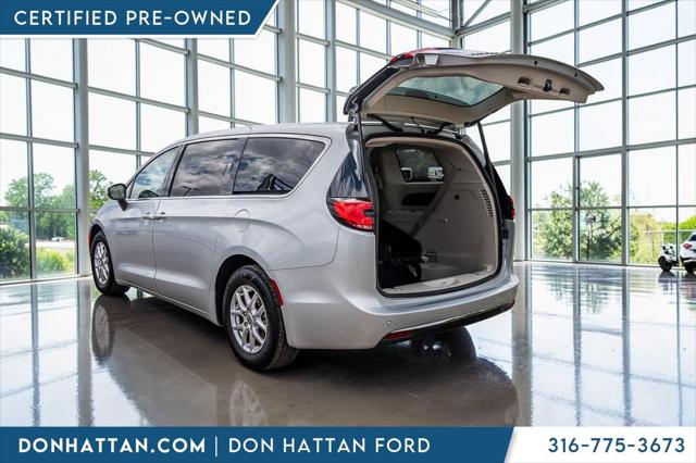 2023 Chrysler Pacifica Touring L