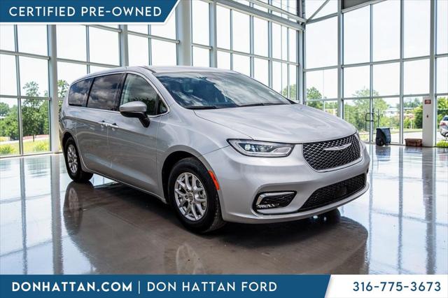 2023 Chrysler Pacifica Touring L