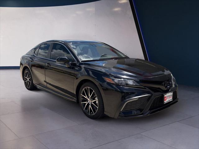 2024 Toyota Camry SE - Photo 7