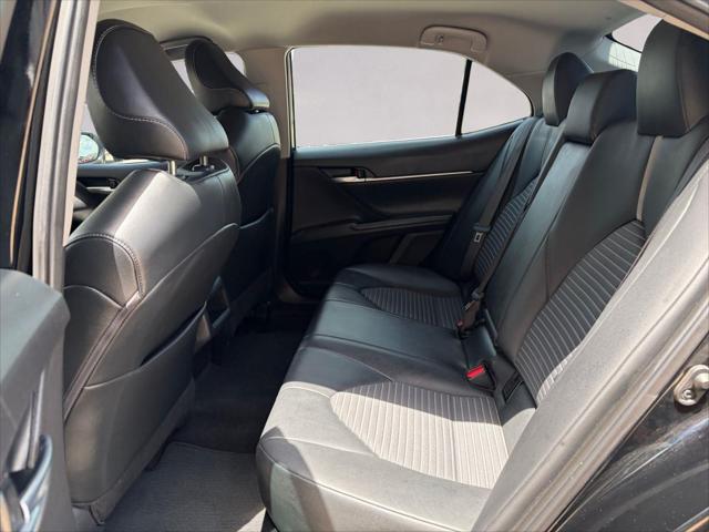 2024 Toyota Camry SE - Photo 13