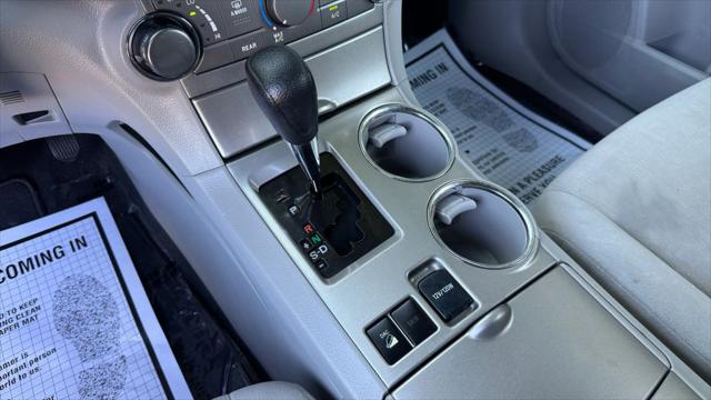 2012 Toyota Highlander Base V6