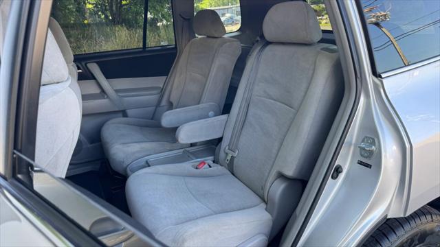 2012 Toyota Highlander Base V6