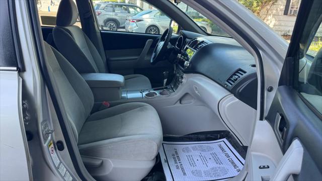2012 Toyota Highlander Base V6