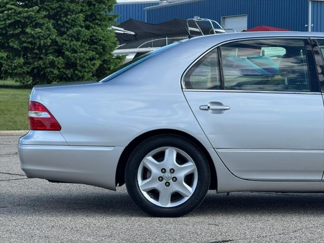 2005 Lexus LS 430 430