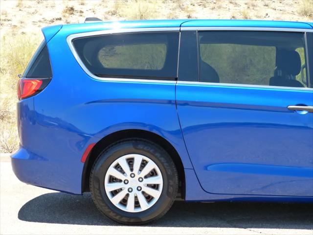 2021 Chrysler Voyager L
