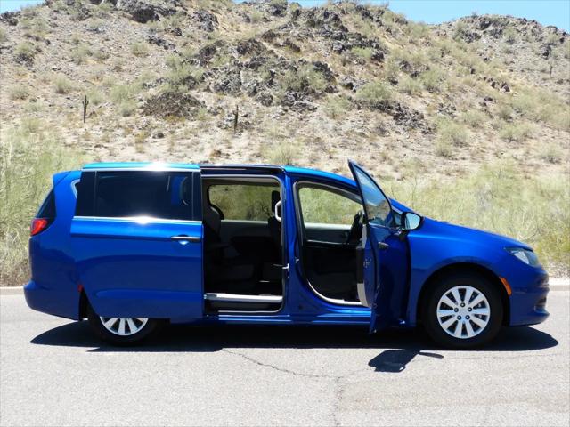 2021 Chrysler Voyager L