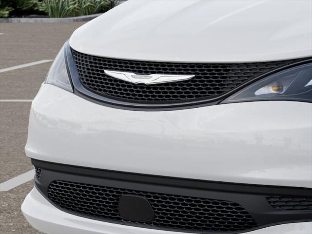 2027 Chrysler Pacifica LX