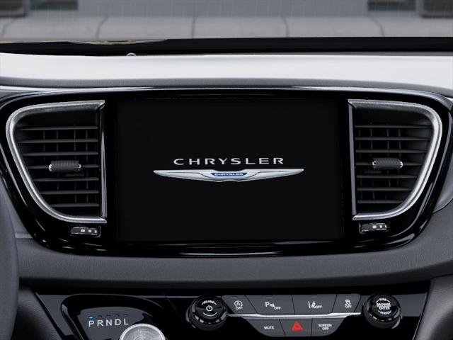 2027 Chrysler Pacifica LX