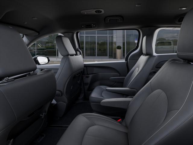 2027 Chrysler Pacifica LX