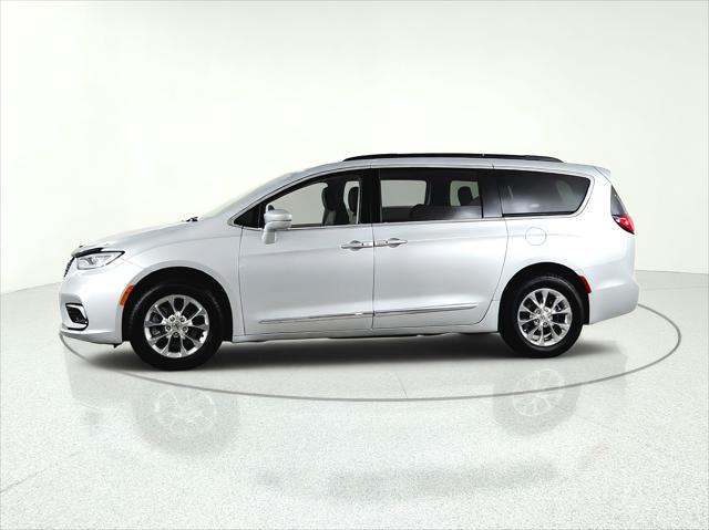 2022 Chrysler Pacifica Touring L AWD