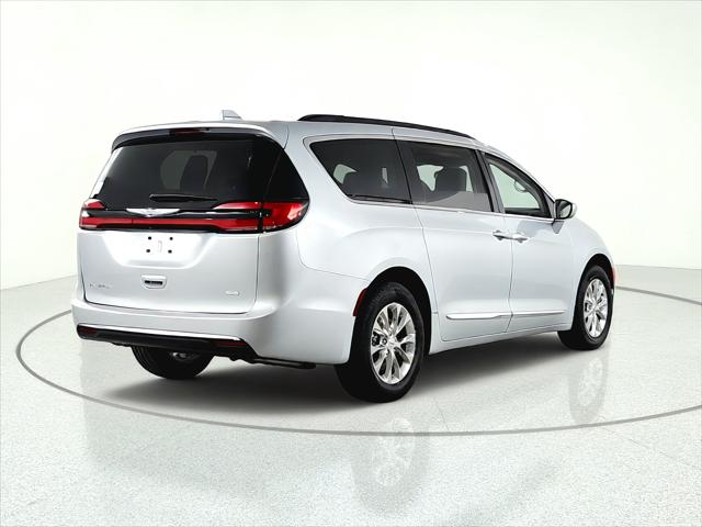 2022 Chrysler Pacifica Touring L AWD