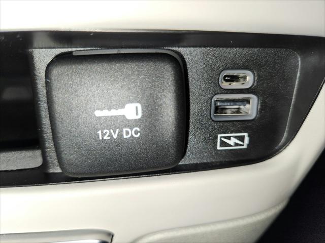 2022 Chrysler Pacifica Touring L AWD