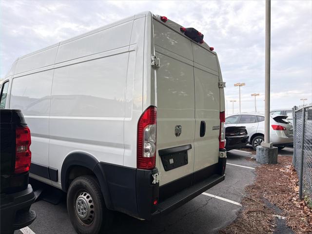 2025 Ram ProMaster 2500 Cargo Van Tradesman High Roof 136 WB w/Pass Seat