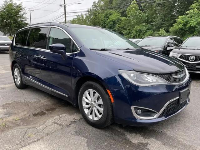 2018 Chrysler Pacifica Touring L for sale in Waterbury, CT
