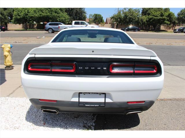 2020 Dodge Challenger SXT