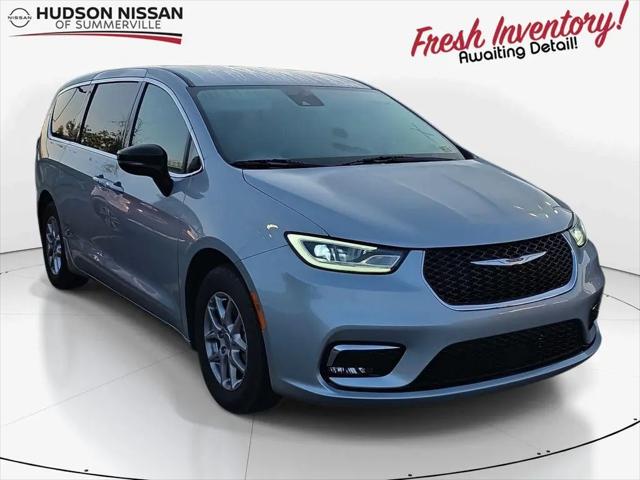 2024 Chrysler Pacifica Touring L for sale in Summerville, SC