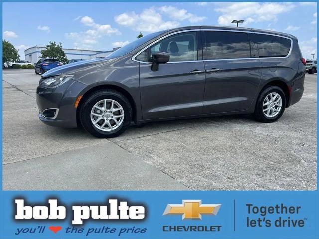 2020 Chrysler Pacifica Touring for sale in Lebanon, OH