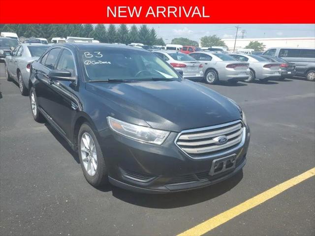 2015 Ford Taurus SE for sale in Owosso, MI