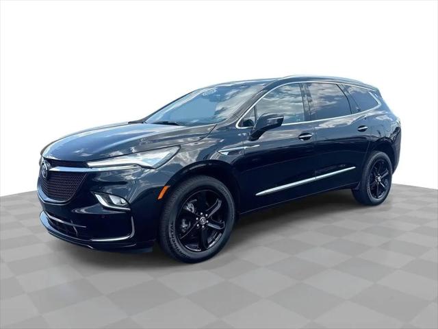 2024 Buick Enclave Essence AWD for sale in Center Line, MI