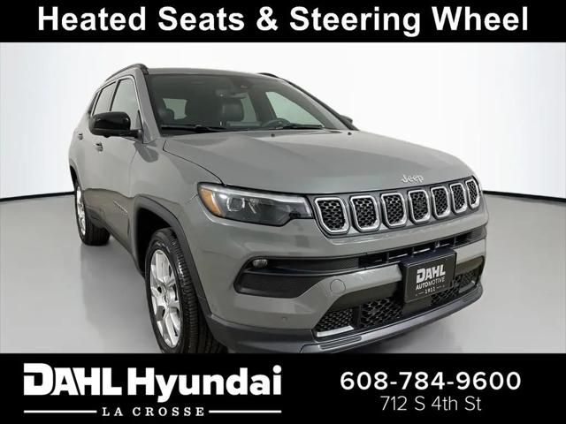 2023 Jeep Compass Latitude Lux FWD for sale in La Crosse, WI