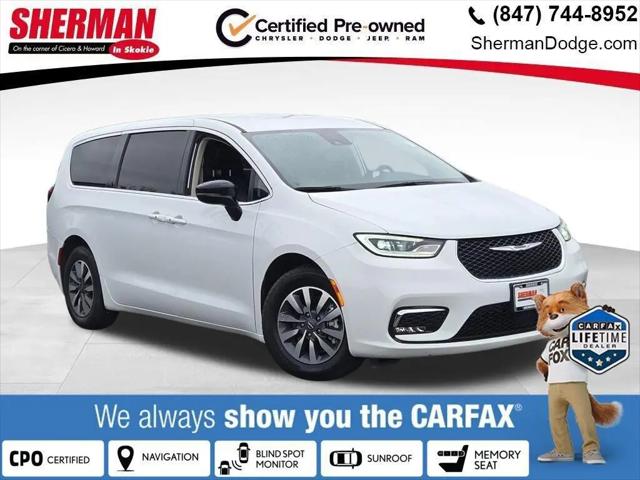 2024 Chrysler Pacifica Hybrid Select for sale in Skokie, IL
