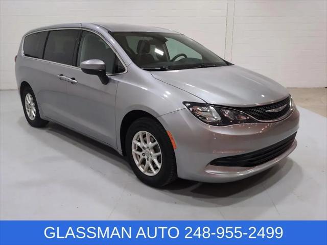 2017 Chrysler Pacifica Touring for sale in Southfield, MI