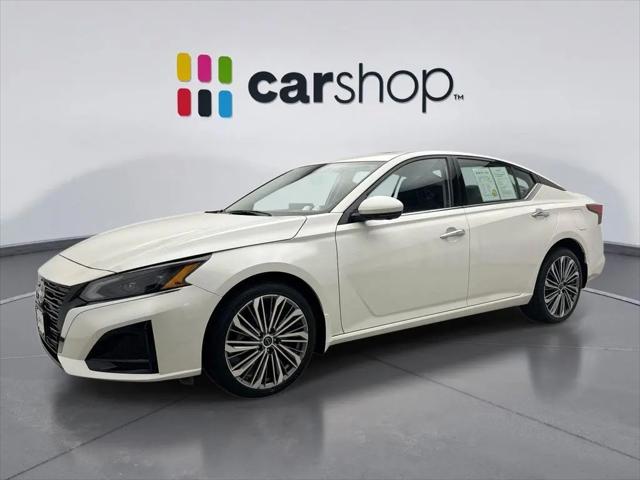 2023 Nissan Altima SL Intelligent AWD for sale in Hatfield, PA