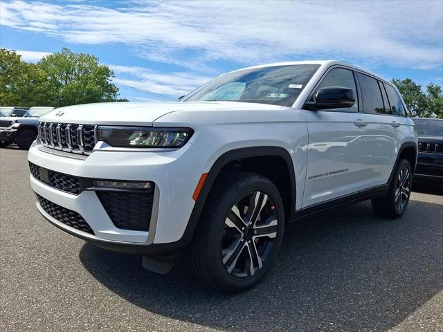 2027 Jeep Grand Cherokee Limited 2027 Jeep Grand Cherokee Limited