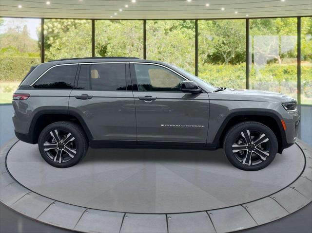 2027 Jeep Grand Cherokee GRAND CHEROKEE LIMITED 4X4 2027 Jeep Grand Cherokee GRAND CHEROKEE LIMITED 4X4