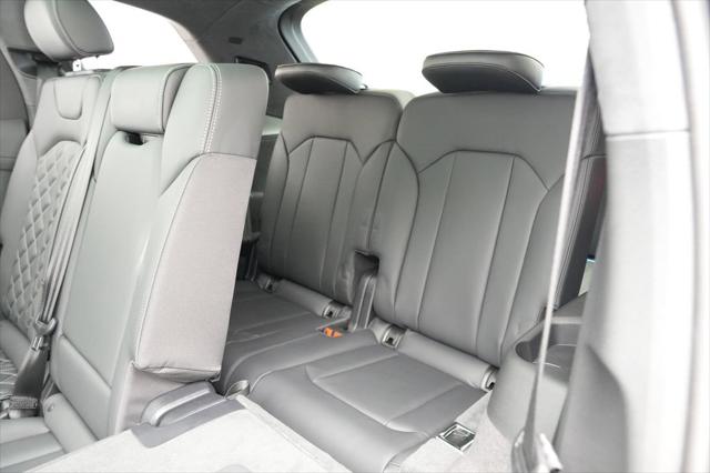 2026 Audi SQ7 Prestige TFSI quattro tiptronic