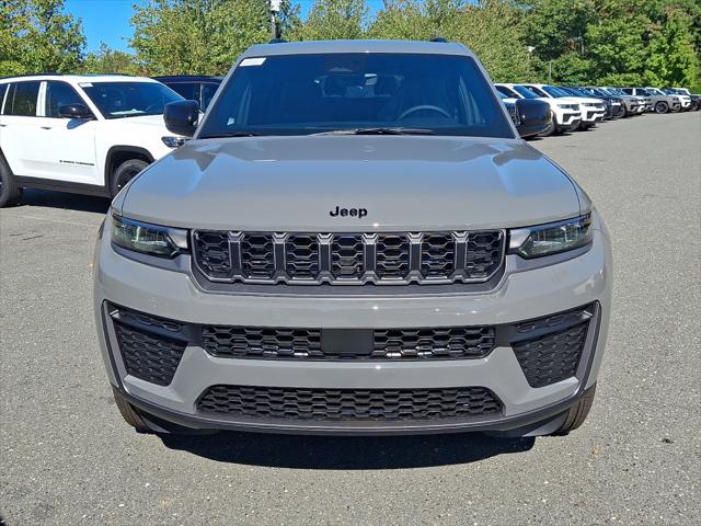 2027 Jeep Grand Cherokee GRAND CHEROKEE L LAREDO ALTITUDE 4X4 2027 Jeep Grand Cherokee GRAND CHEROKEE L LAREDO ALTITUDE 4X4