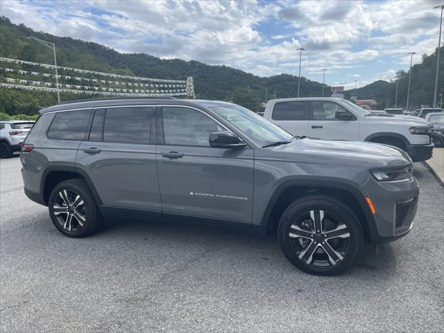2027 Jeep Grand Cherokee GRAND CHEROKEE L LIMITED 4X4 2027 Jeep Grand Cherokee GRAND CHEROKEE L LIMITED 4X4
