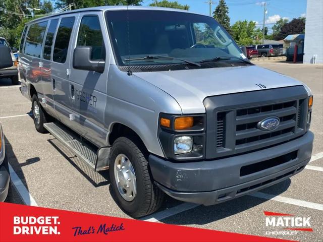 2013 Ford E-350 Super Duty XL for sale in Redford, MI