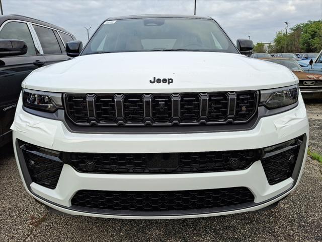 2027 Jeep Grand Cherokee GRAND CHEROKEE SUMMIT 4X4 2027 Jeep Grand Cherokee GRAND CHEROKEE SUMMIT 4X4