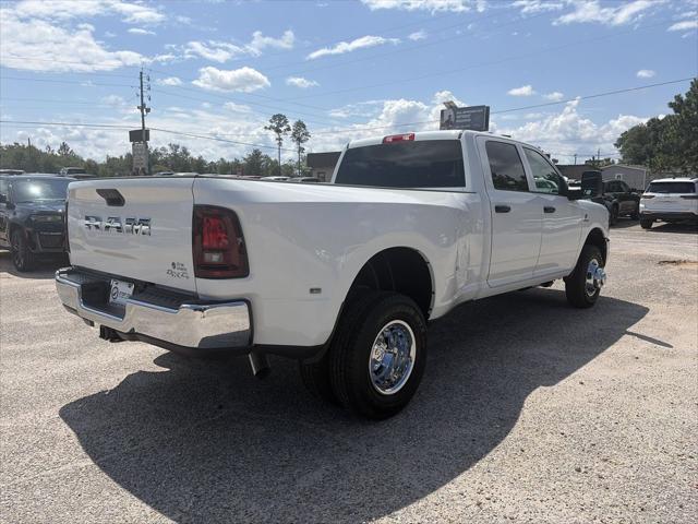 2026 Ram 3500 Tradesman Crew Cab 4x4 8 Box