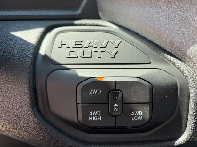 2026 Ram 3500 Tradesman Crew Cab 4x4 8 Box