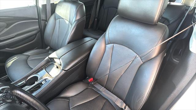 2019 Buick Envision AWD Essence