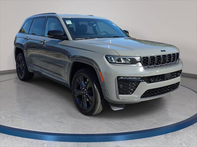 2027 Jeep Grand Cherokee Limited Reserve