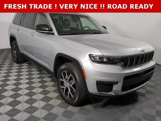 2023 Jeep Grand Cherokee L Limited 4x4 for sale in Champaign, IL