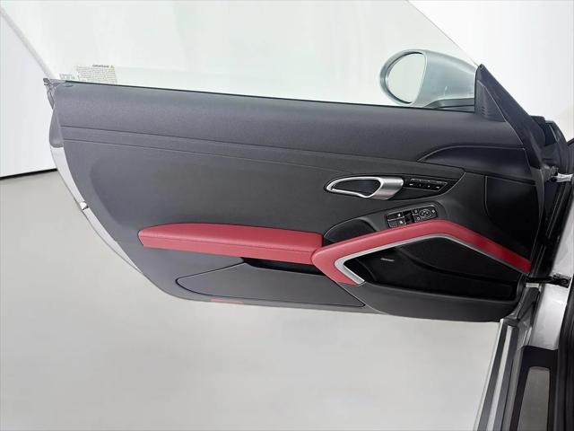 2024 Porsche 718 Cayman Style Edition