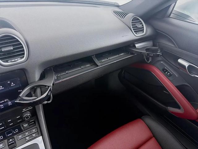 2024 Porsche 718 Cayman Style Edition