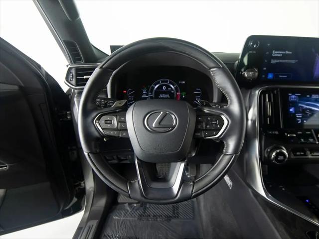 2022 Lexus LX Luxury