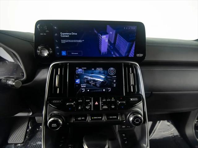 2022 Lexus LX Luxury