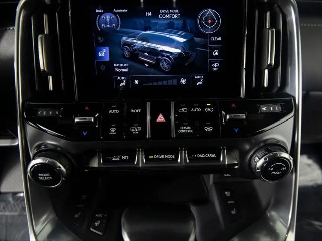 2022 Lexus LX Luxury