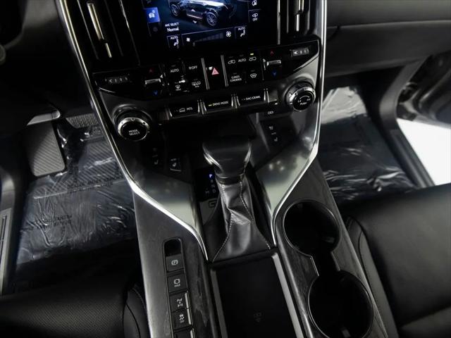 2022 Lexus LX Luxury