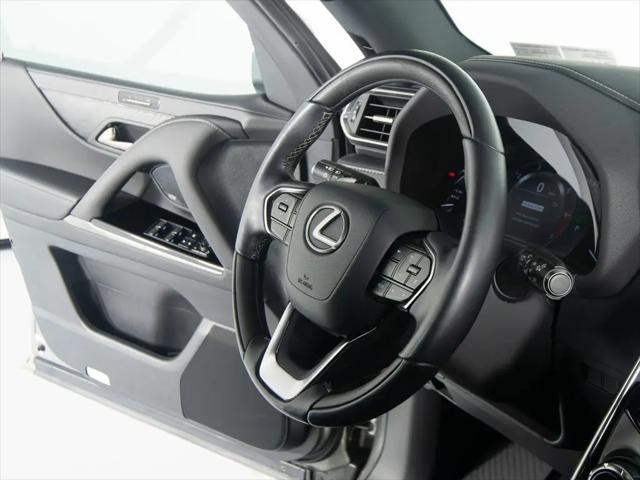 2022 Lexus LX Luxury