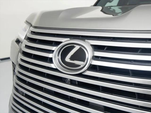 2022 Lexus LX Luxury