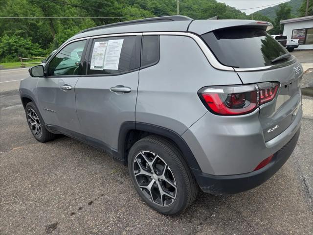 2024 Jeep Compass Latitude 4x4