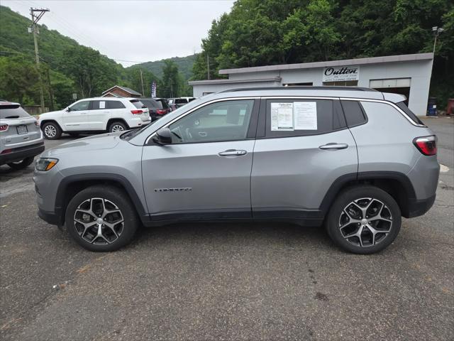 2024 Jeep Compass Latitude 4x4